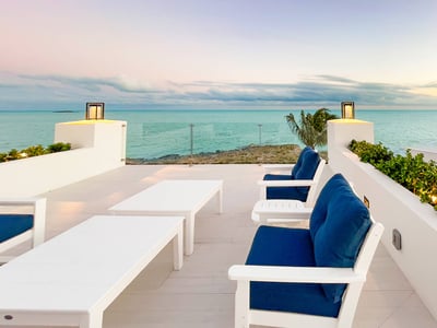 Luxury Villa Photo #16