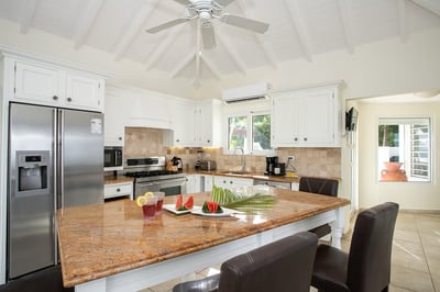 Luxury Villa Photo #12