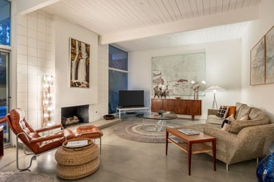 Luxury Villa Photo #26