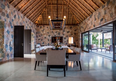 Luxury Villa Photo #10