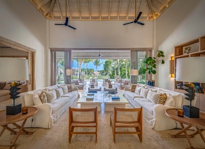 Luxury Villa Photo #21
