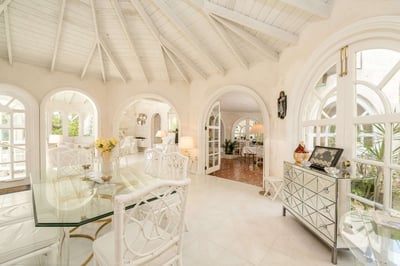 Luxury Villa Photo #14