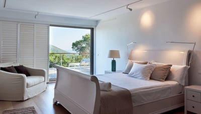 Luxury Villa Photo #22
