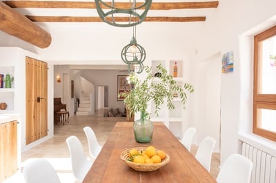 Luxury Villa Photo #30
