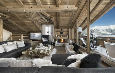 Luxury Villa Photo #6