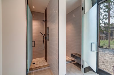 Luxury Villa Photo #37