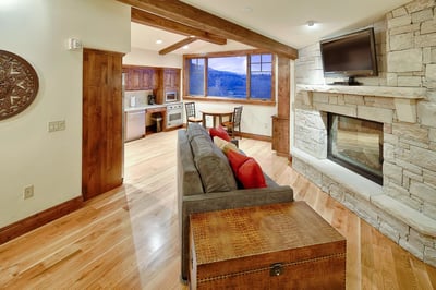 Luxury Villa Photo #4