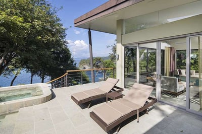 Luxury Villa Photo #10