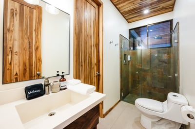 Luxury Villa Photo #31