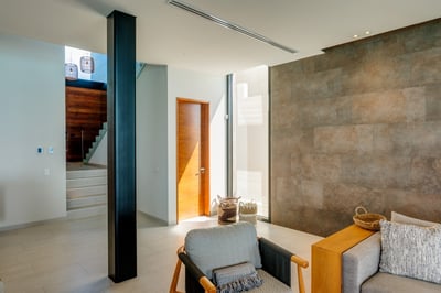 Luxury Villa Photo #21