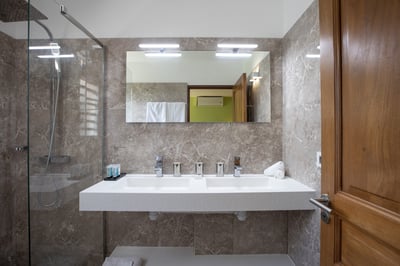 Luxury Villa Photo #29