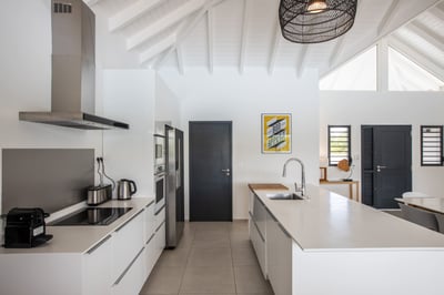 Luxury Villa Photo #15