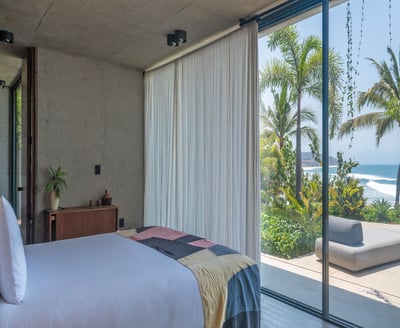 Luxury Villa Photo #47