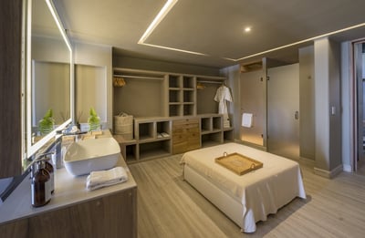 Luxury Villa Photo #34