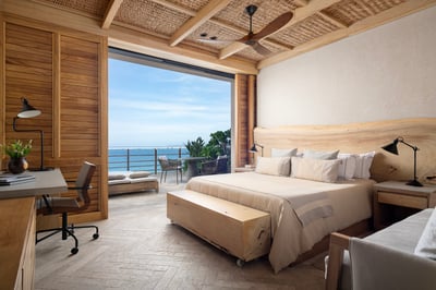 Luxury Villa Photo #34