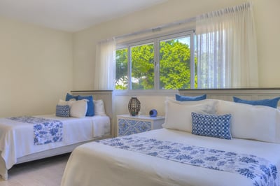 Hacienda B21 — A Cozy Family Escape