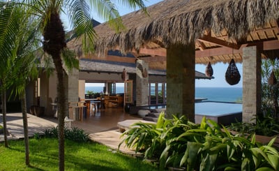 Luxury Villa Photo #11