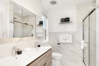 Luxury Villa Photo #25