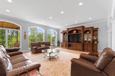 Luxury Villa Photo #11