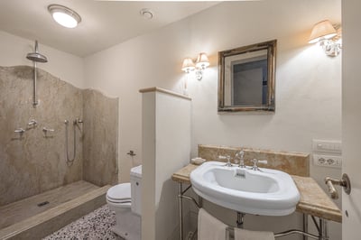 Luxury Villa Photo #70