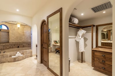 Luxury Villa Photo #69