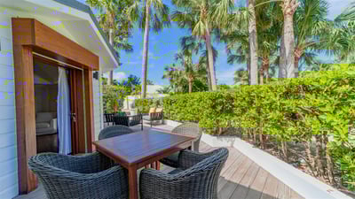 Luxury Villa Photo #17