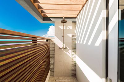 Luxury Villa Photo #28
