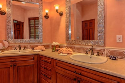 Luxury Villa Photo #20