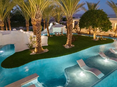 Luxury Villa Photo #14