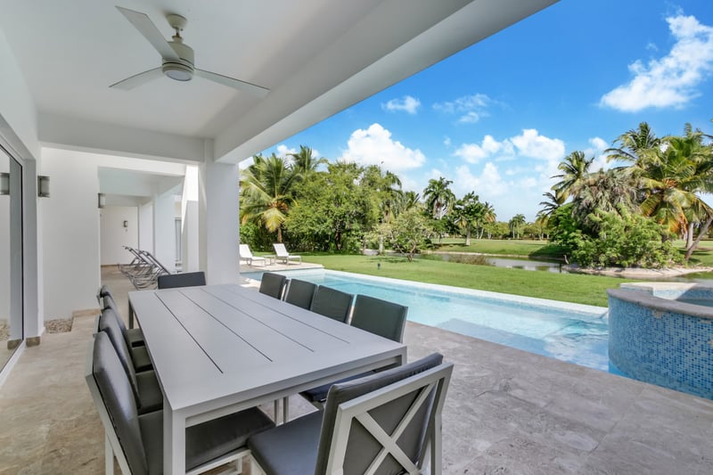 Scandinavian Serenity Retreat