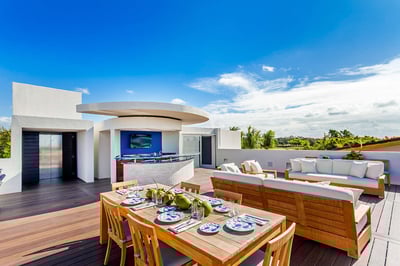 Luxury Villa Photo #9