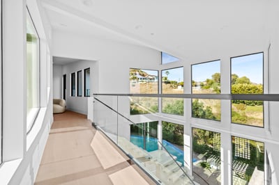 Luxury Villa Photo #42