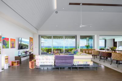 Luxury Villa Photo #22