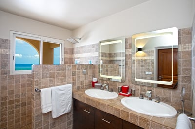 Luxury Villa Photo #41