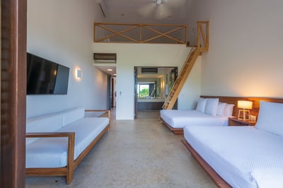 Luxury Villa Photo #44