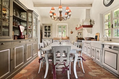Luxury Villa Photo #11