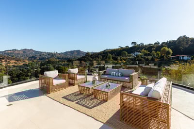 Luxury Villa Photo #7