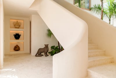 Luxury Villa Photo #48