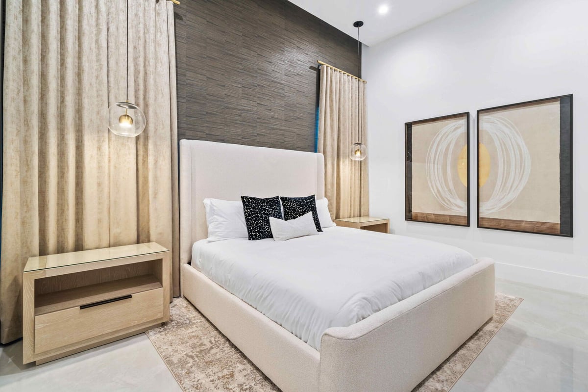 Reunion Royale Retreat