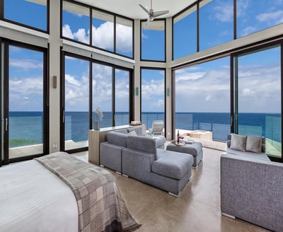 Luxury Villa Photo #16