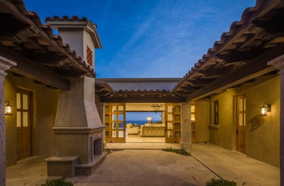 Luxury Villa Photo #18