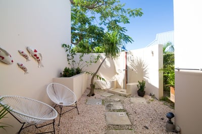 Luxury Villa Photo #38