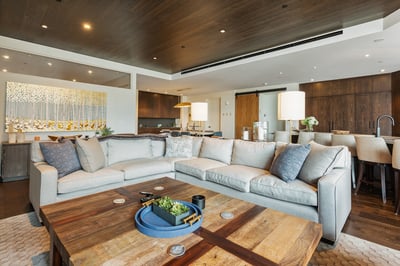 Luxury Villa Photo #9