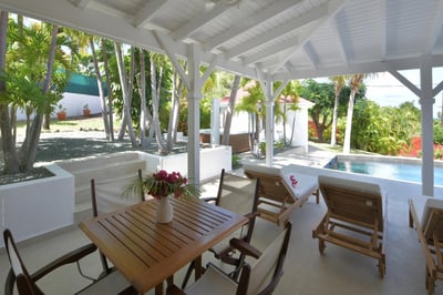 Luxury Villa Photo #9