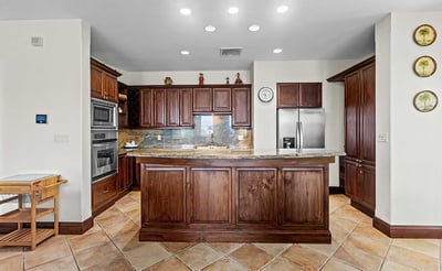 Luxury Villa Photo #13