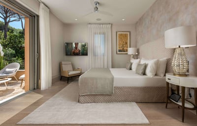 Luxury Villa Photo #17