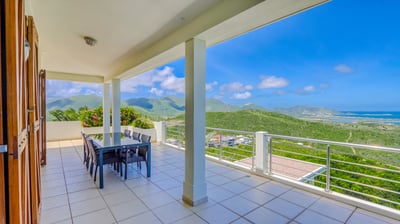 Luxury Villa Photo #13