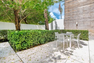 Luxury Villa Photo #17