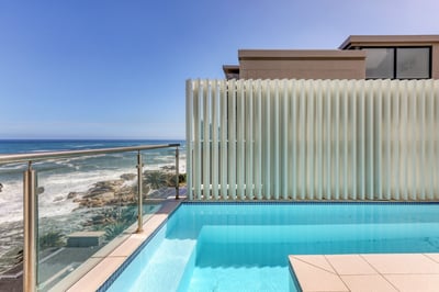 Luxury Villa Photo #4