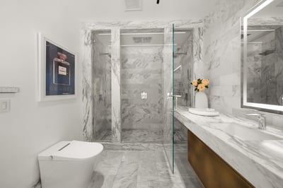Luxury Villa Photo #47